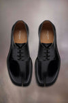 TABI LACE-UPS IN BLACK, SS24